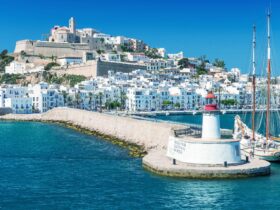 Blick auf den Hafen von Ibiza, Foto: © jovannig / Fotolia.com