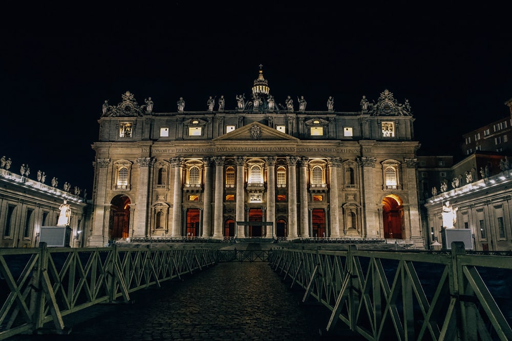 Der Vatikan bei Nacht ist auch ein spannendes Motiv, Foto: Daniela Hinz