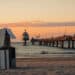 Sonnenuntergang an der Seebrücke Zinnowitz, Foto: Matthias Pens / Unsplash