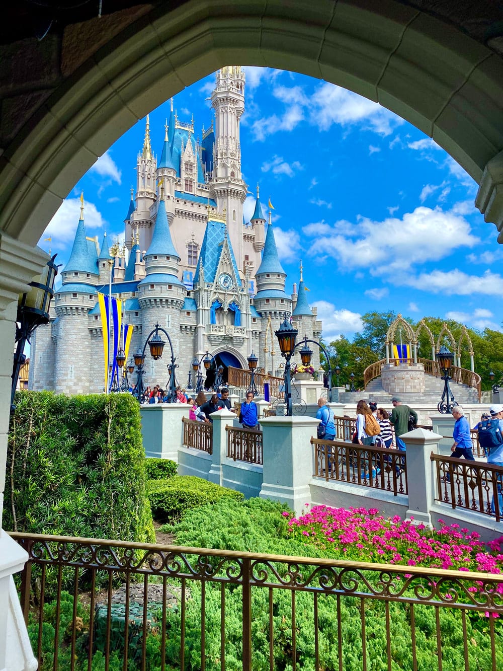 Das Schloss ist das Wahrzeichen von Disney World, Foto: Rayna Tuero / Unsplash