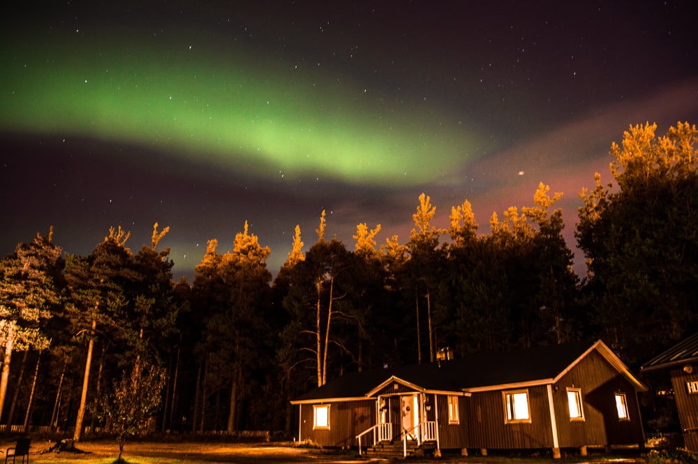Neben der Technik kann man in Oulu auch Naturspektakel wie Polarlichter erleben, Foto:  Adrian Dascal / Unsplash