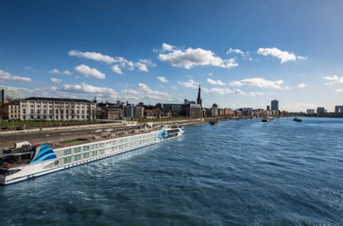 VIVA TIARA in Düsseldorf, Foto: VIVA Cruises