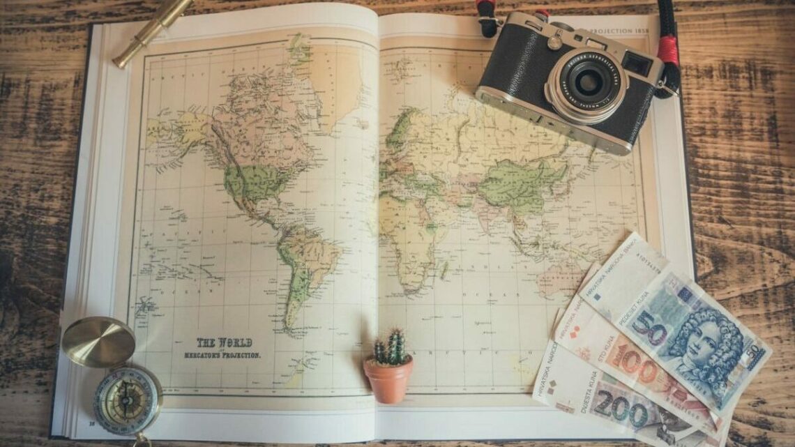 Günstig die Welt sehen, mit den richtigen Ländern kein Problem. Foto: Chris Lawton / Unsplash