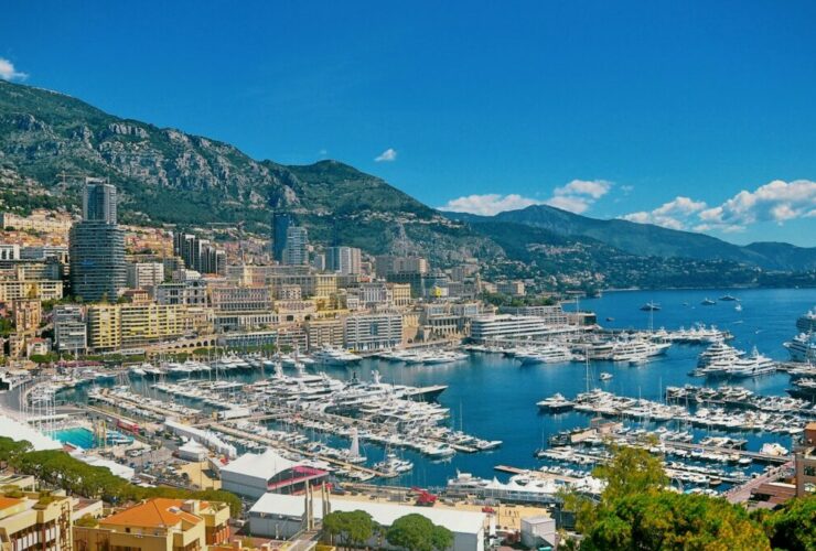 Blick auf Monaco, Foto: Victor He / Unsplash