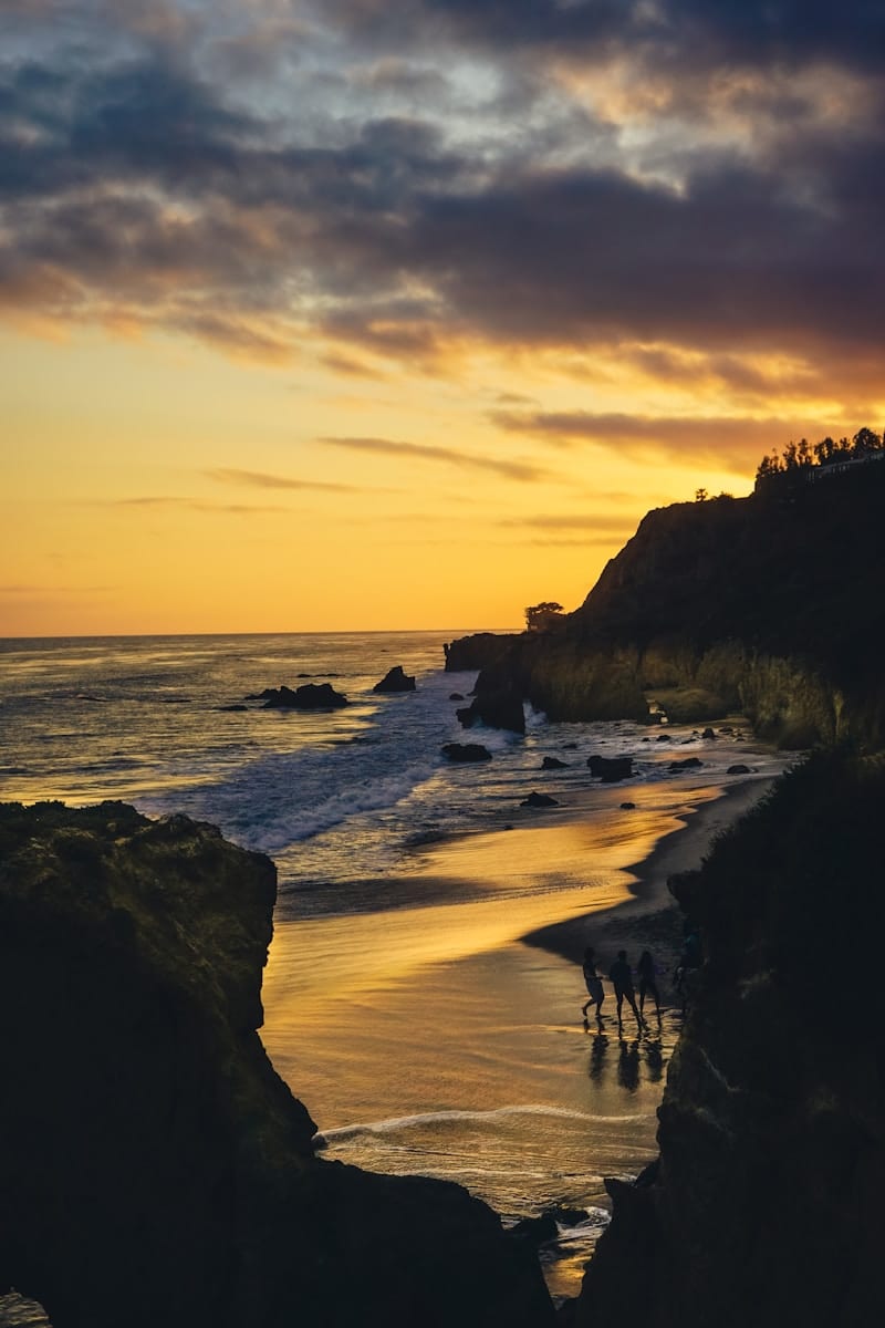 El Matador Beach, Foto: Jayy Torres / Unsplash